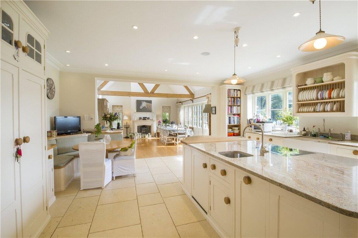 house for sale in Hamstead Marshall, Newbury, Berkshire, RG20