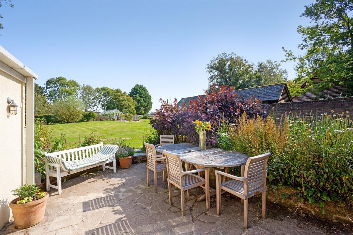 house for sale in Southcott, Pewsey, Wiltshire, SN9 HNQ012019114