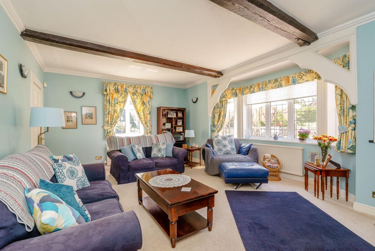 house for sale in Greenham, Newbury, Berkshire, RG19 HNQ012023673