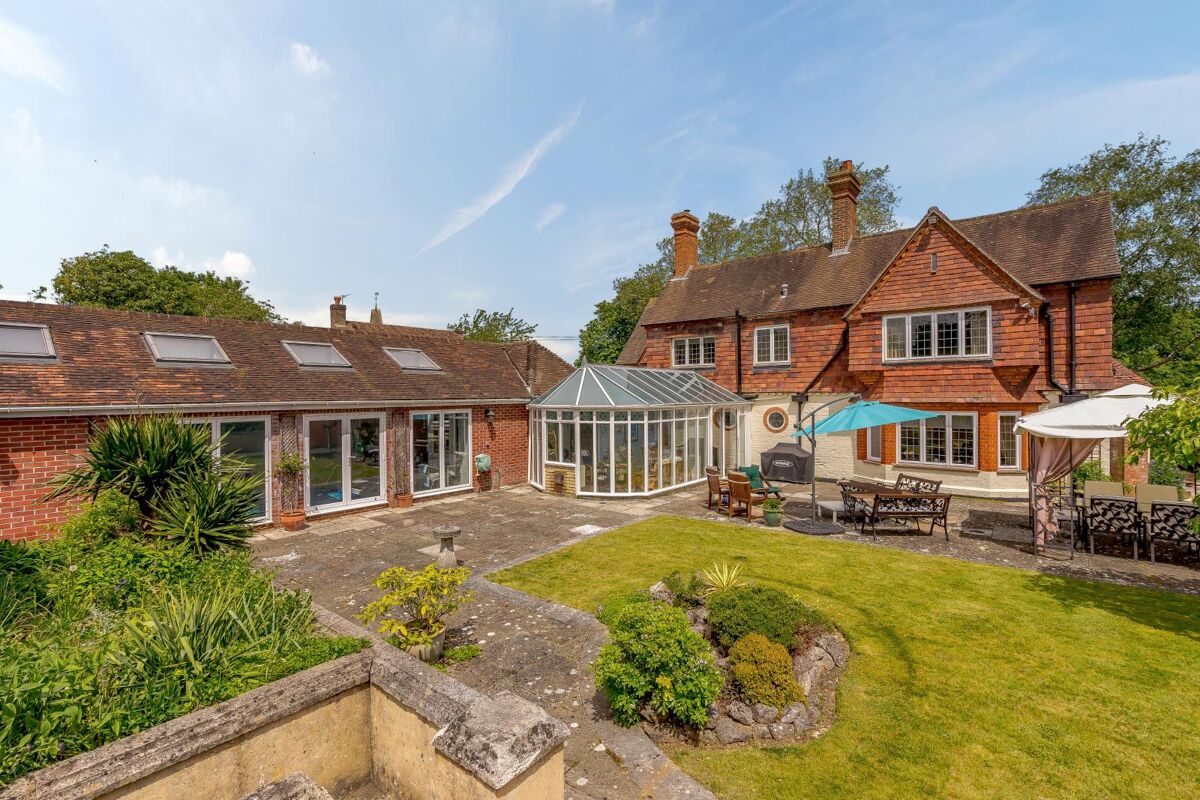 house for sale in Greenham, Newbury, Berkshire, RG19 HNQ012023673