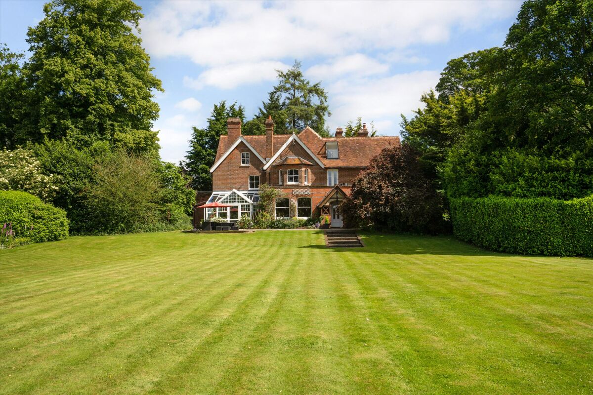 house for sale in Halfway, Newbury, Berkshire, RG20 HNQ012040258