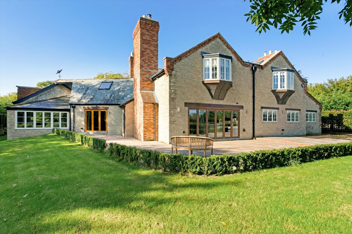 house for sale in Bourton, Swindon, Oxfordshire, SN6 HNQ012078462