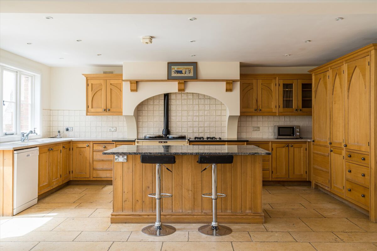 house for sale in Wantage, Oxfordshire, OX12 HNQ012079593 Knight Frank