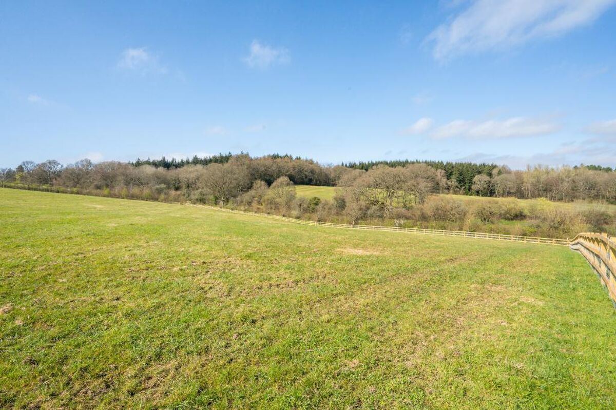 house for sale in The Ridge, Cold Ash, Thatcham, Berkshire, RG18