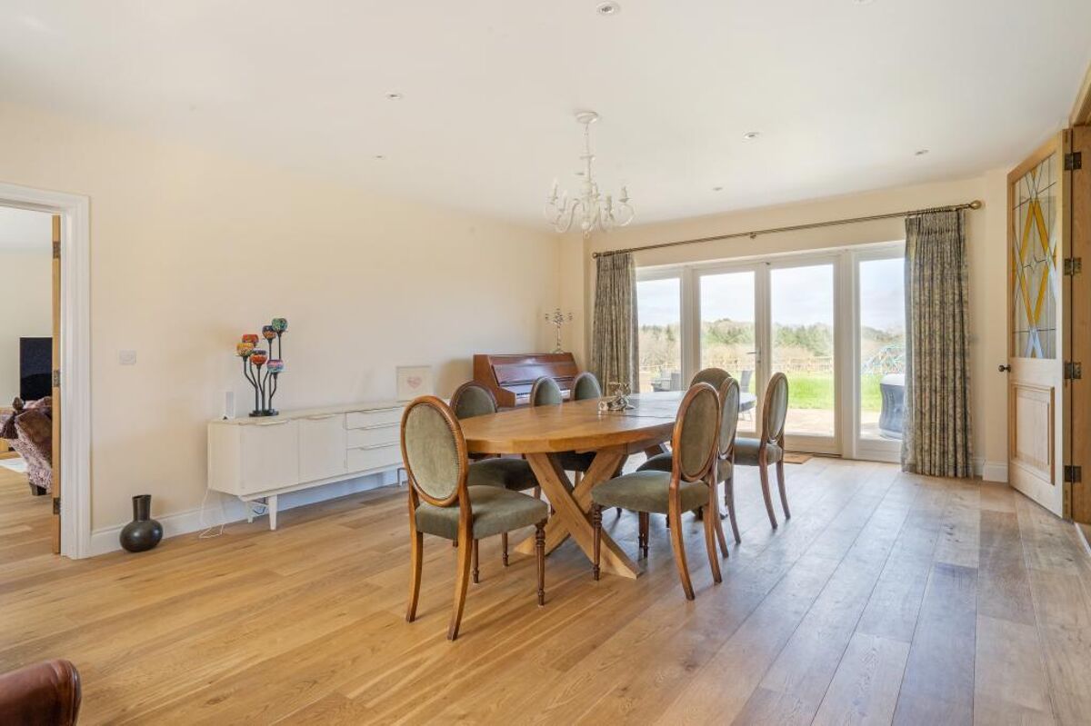 house for sale in The Ridge, Cold Ash, Thatcham, Berkshire, RG18