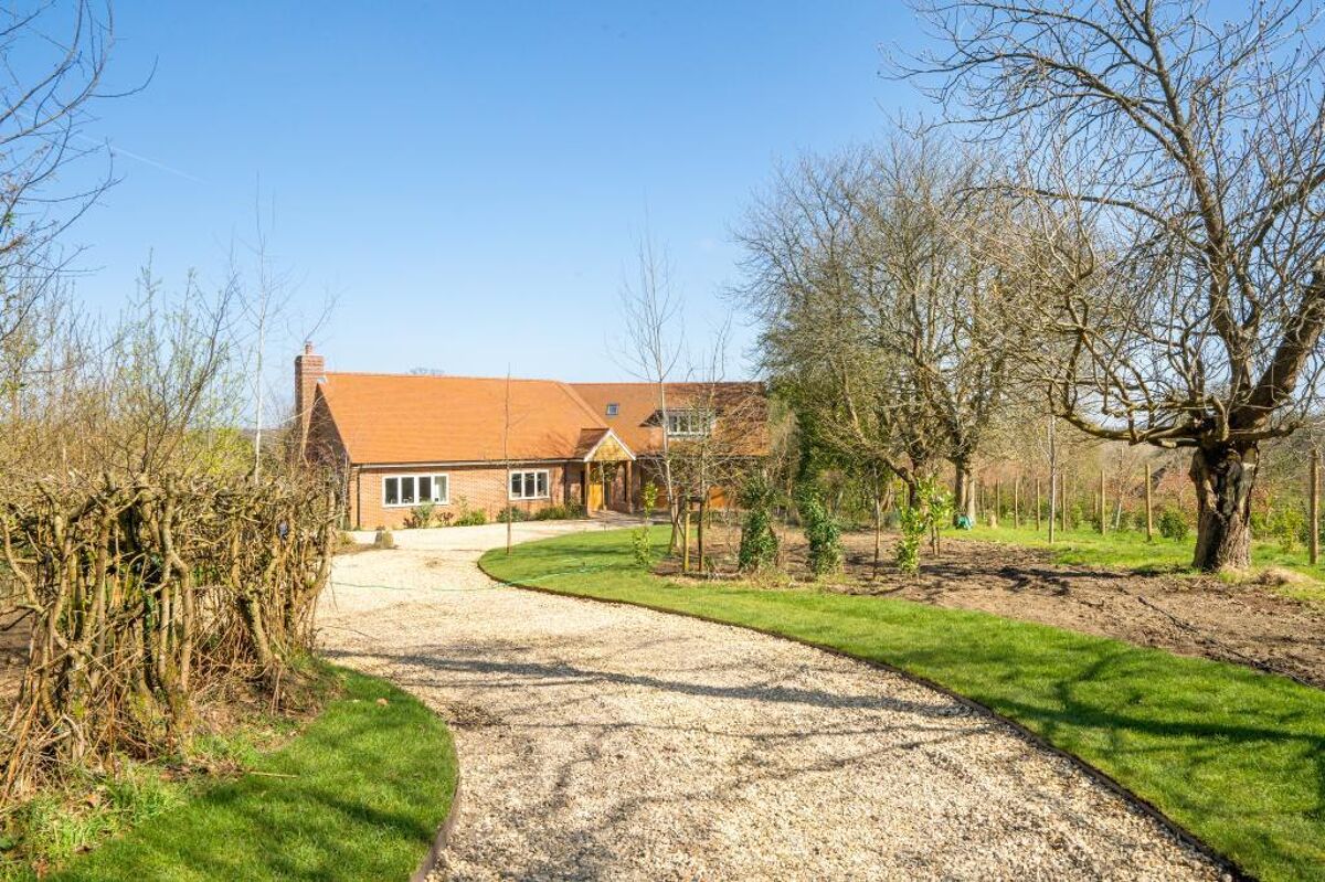 house for sale in The Ridge, Cold Ash, Thatcham, Berkshire, RG18