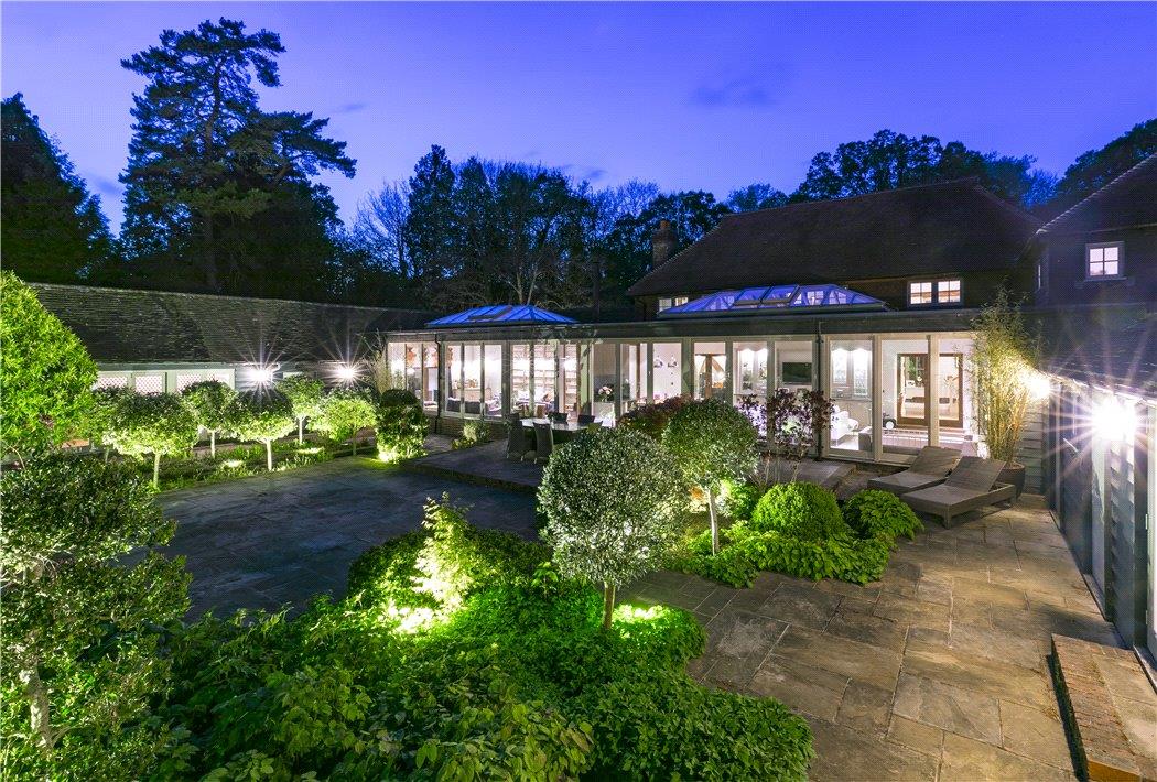 house for sale in Picts Lane, Horsham, West Sussex, RH13 HOR130185