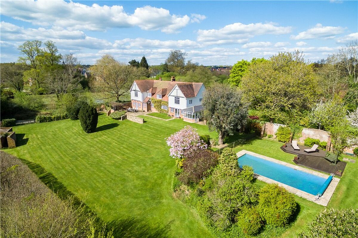 house for sale in Old Wickhurst Lane, Broadbridge Heath, Horsham, West