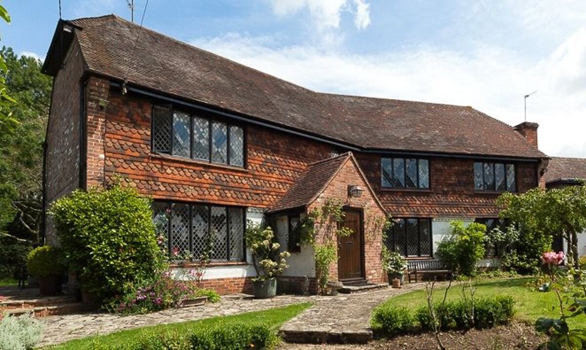 house for sale in Brewhurst Lane, Loxwood, Billingshurst, West Sussex