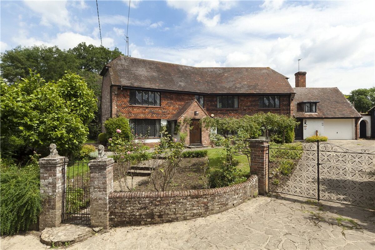 house for sale in Brewhurst Lane, Loxwood, Billingshurst, West Sussex