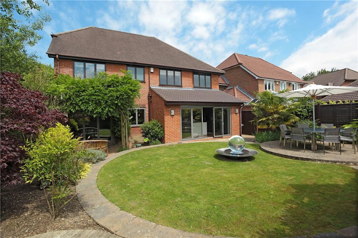 house for sale in Hatchlands, Horsham, West Sussex, RH12 HOR140127