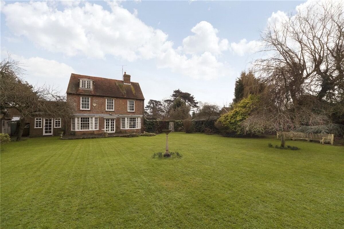 House For Sale In The Street Slinfold Horsham West Sussex Rh13 Hor150028 Knight Frank