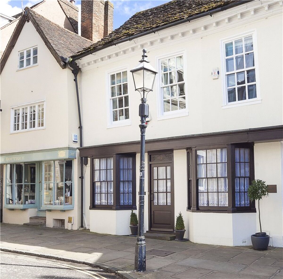 house for sale in Market Square, Horsham, West Sussex, RH12 HOR150053