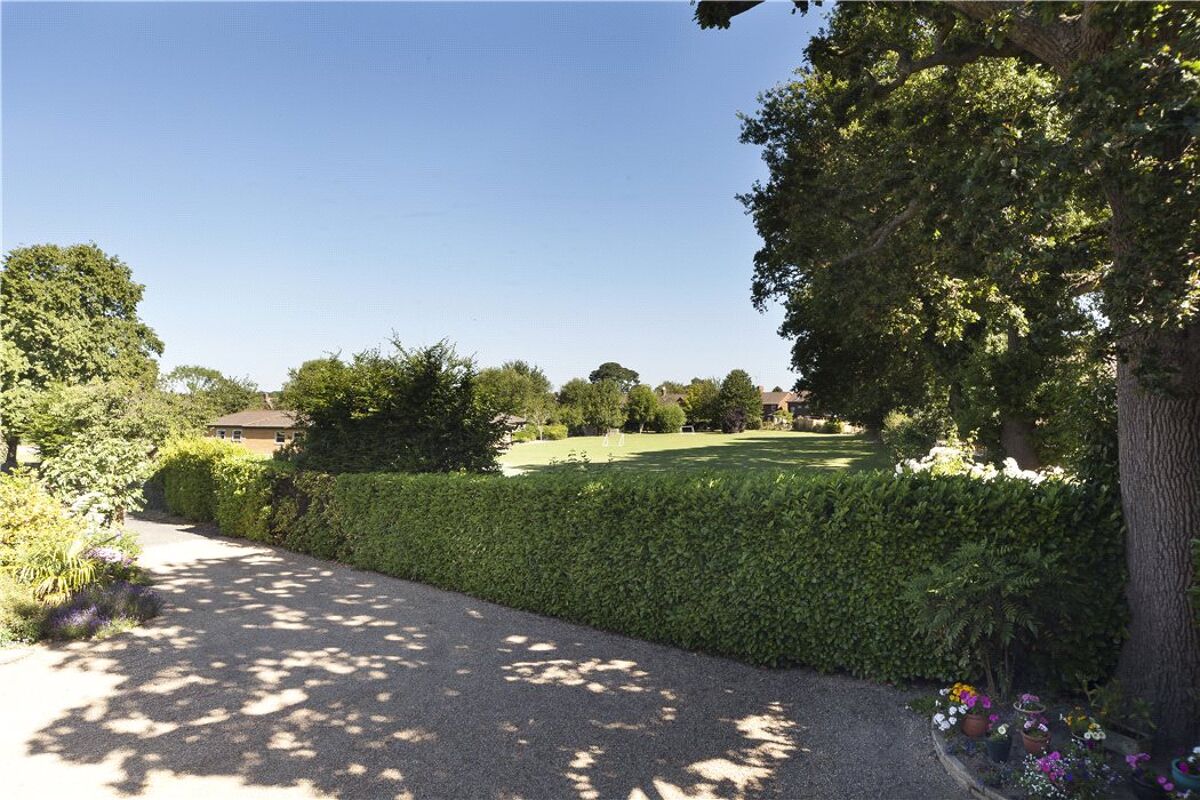 house for sale in Oak Lane, Broadbridge Heath, Horsham, West Sussex