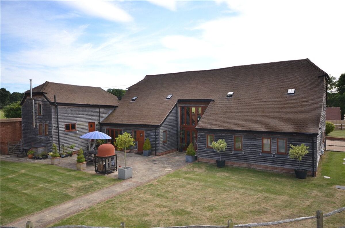 house for sale in The Haven, Billingshurst, West Sussex, RH14