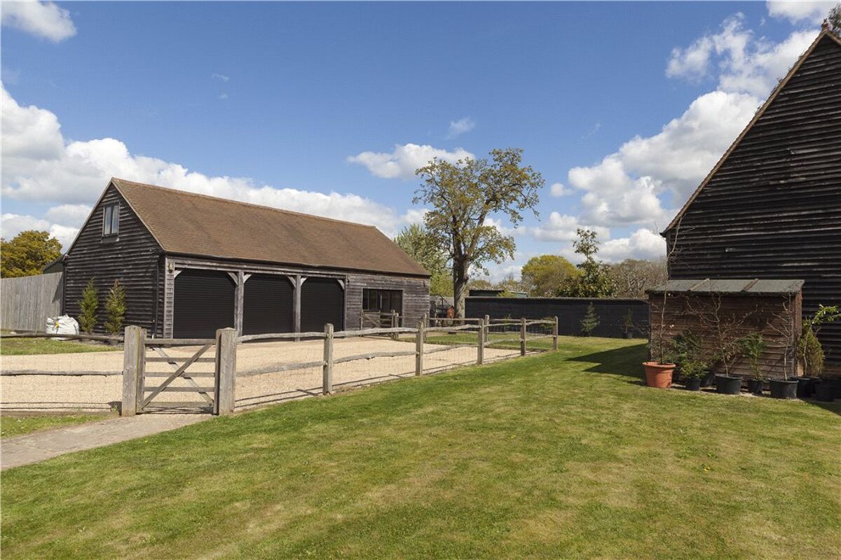 house for sale in The Haven, Billingshurst, West Sussex, RH14