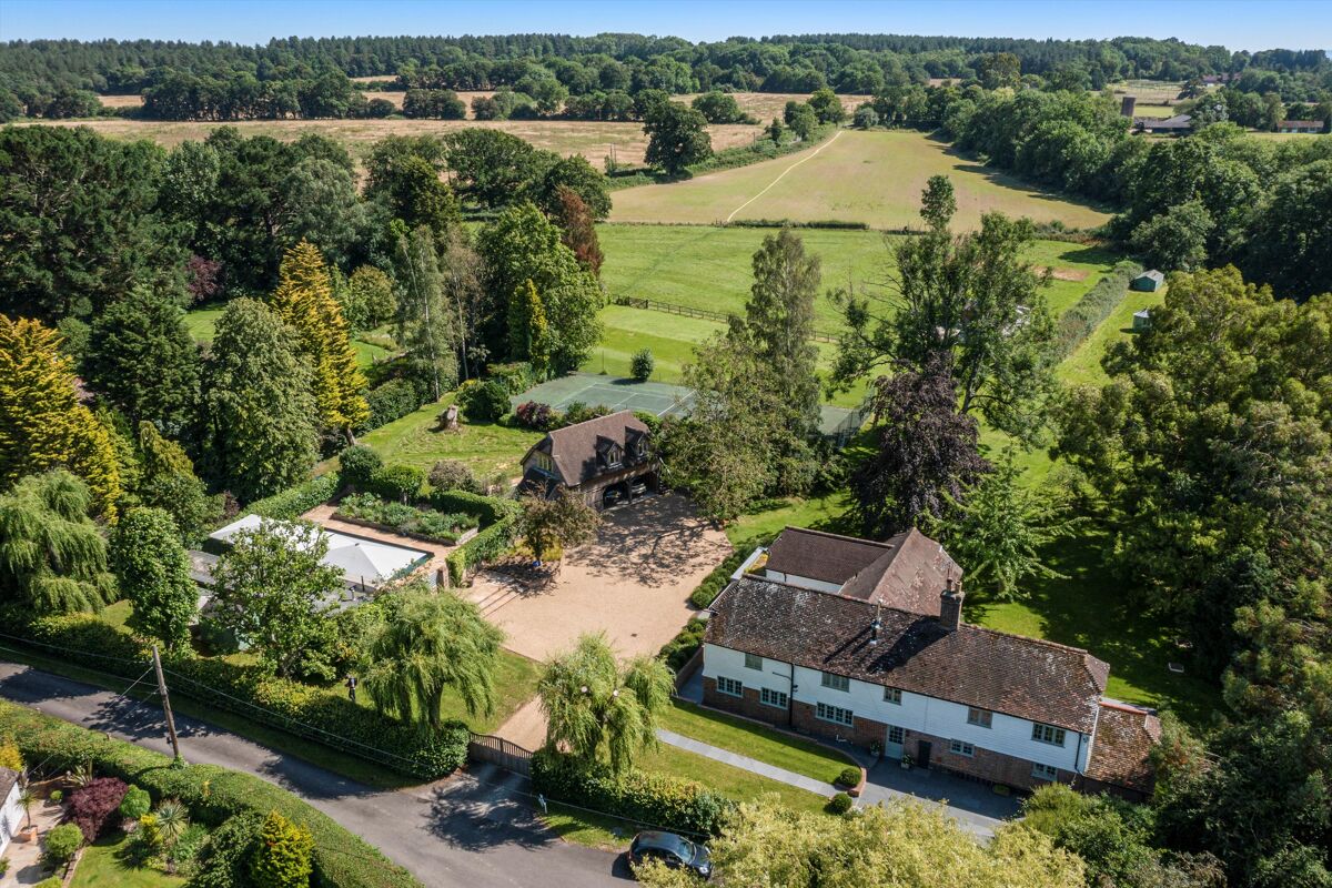 house for sale in Sedgwick Lane, Horsham, West Sussex, RH13 HOR160126 Knight Frank