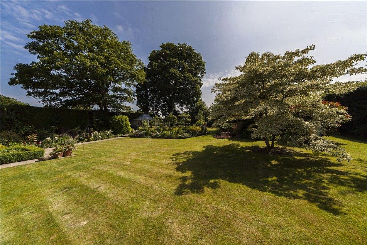 house for sale in Nuthurst Road, Maplehurst, Horsham, West Sussex, RH13