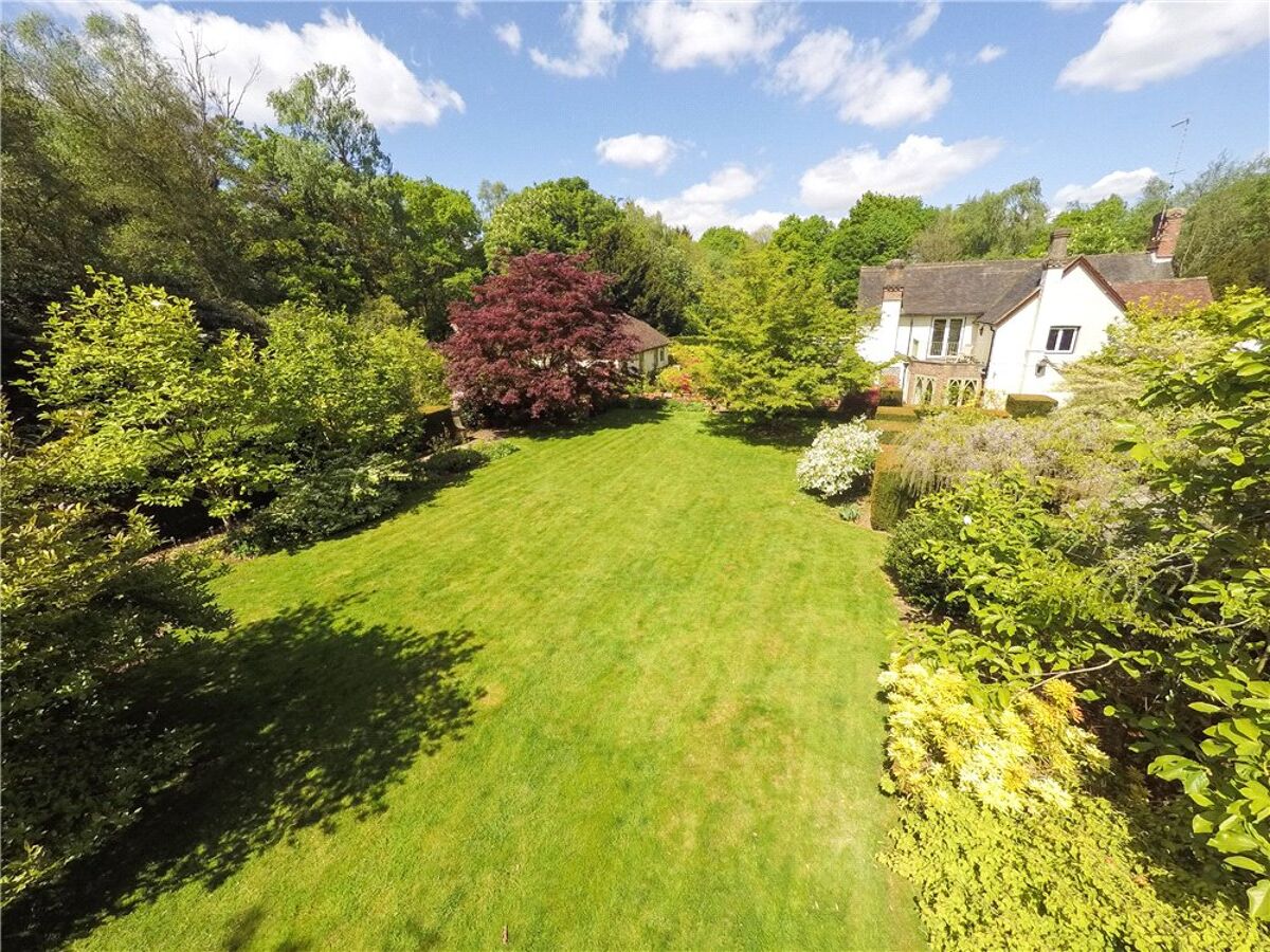 house for sale in Wallage Lane, Rowfant, Crawley, West Sussex, RH10 HOR170051 Knight Frank