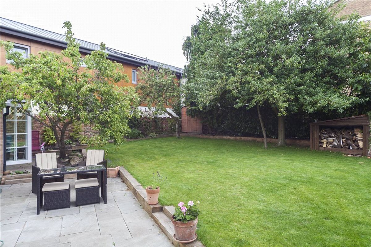 house for sale in Trafalgar Road, Horsham, West Sussex, RH12 HOR170137 Knight Frank