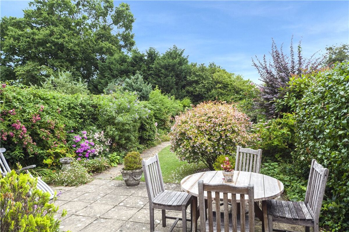 house for sale in High Street, Loxwood, Billingshurst, West Sussex