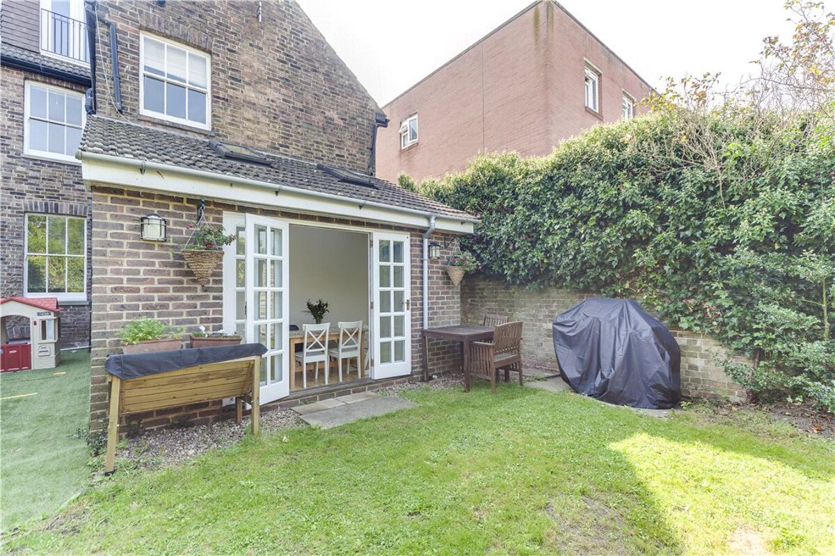 house for sale in Arthur Road, Horsham, West Sussex, RH13 HOR170177