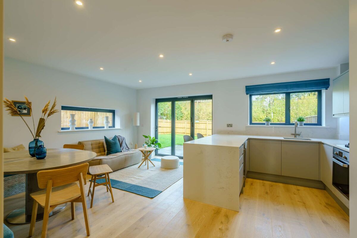 house for sale in Kemble Mews, HenleyonThames, RG9. HOT012004140