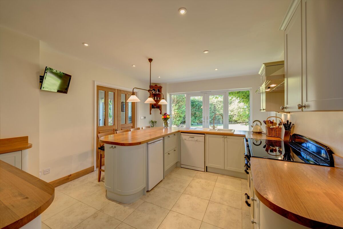 house for sale in Satwell, Rotherfield Greys, Henley-on-Thames ...