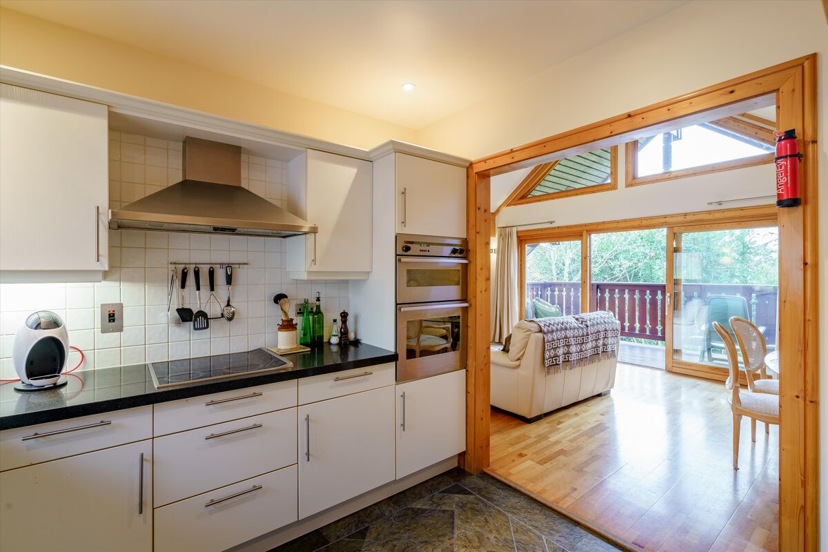 house for sale in Harleyford, Henley Road, Marlow, SL7 HOT012009678