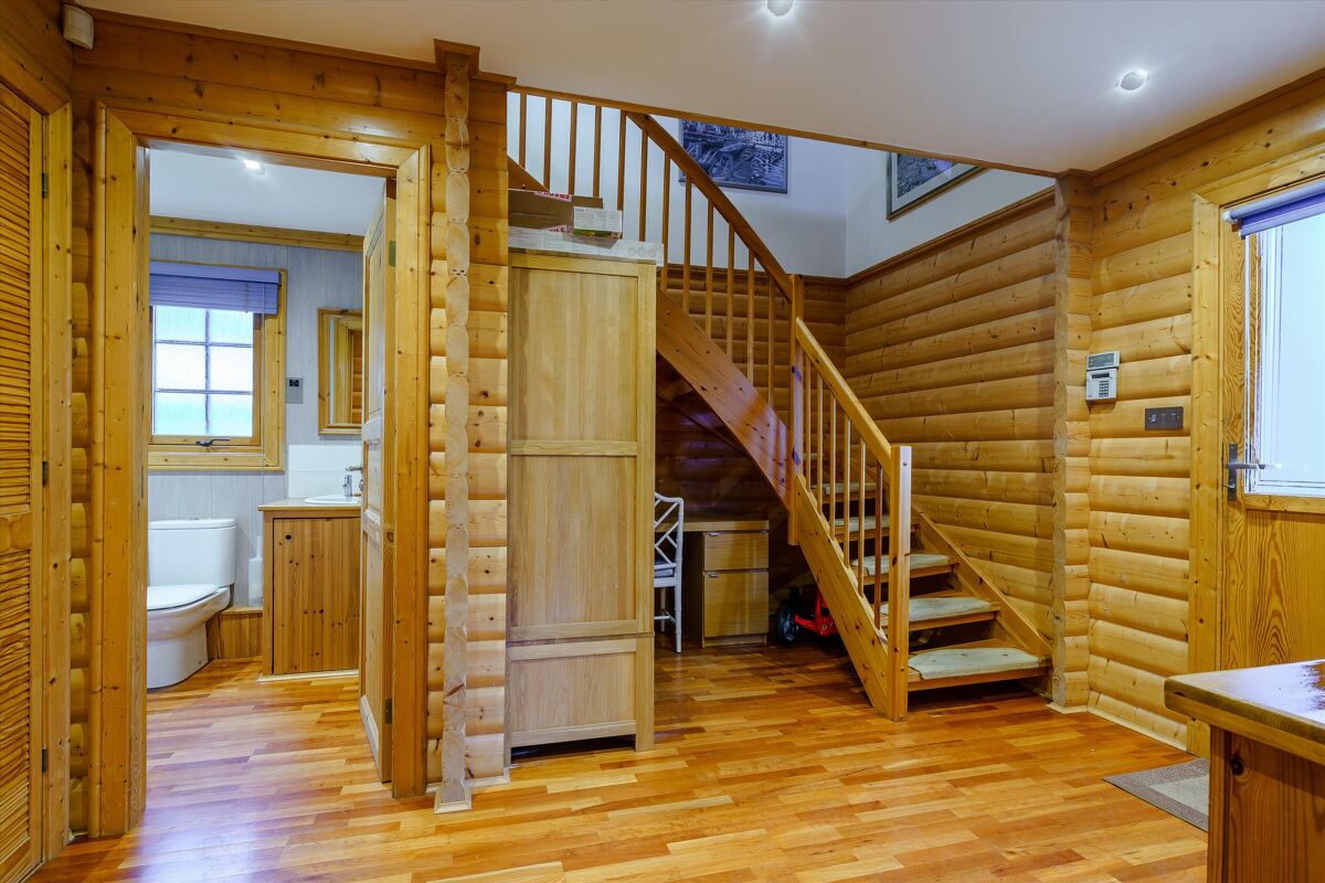 house for sale in Harleyford, Henley Road, Marlow, SL7 HOT012009678