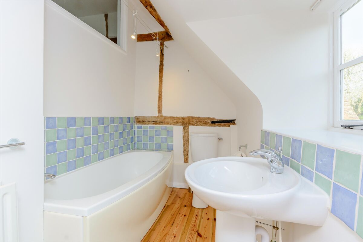 house for sale in Russells Water, HenleyonThames, Oxfordshire, RG9 HOT012028555 Knight Frank