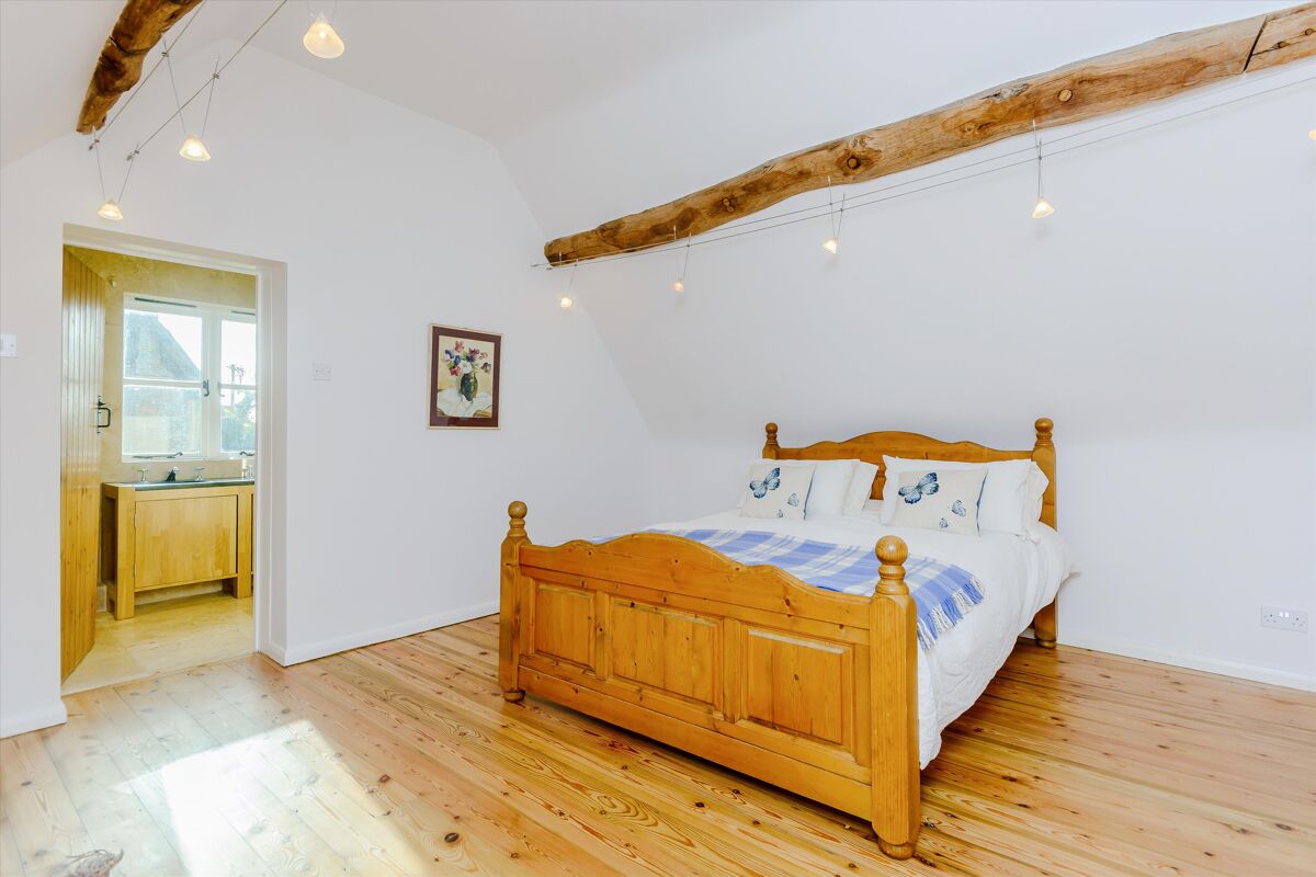 house for sale in Russells Water, HenleyonThames, Oxfordshire, RG9 HOT012028555 Knight Frank