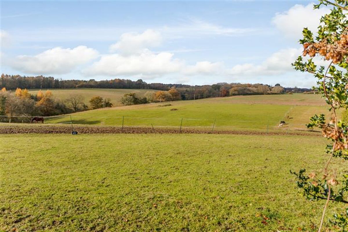 house for sale in Russells Water, HenleyonThames, Oxfordshire, RG9 HOT012028555 Knight Frank