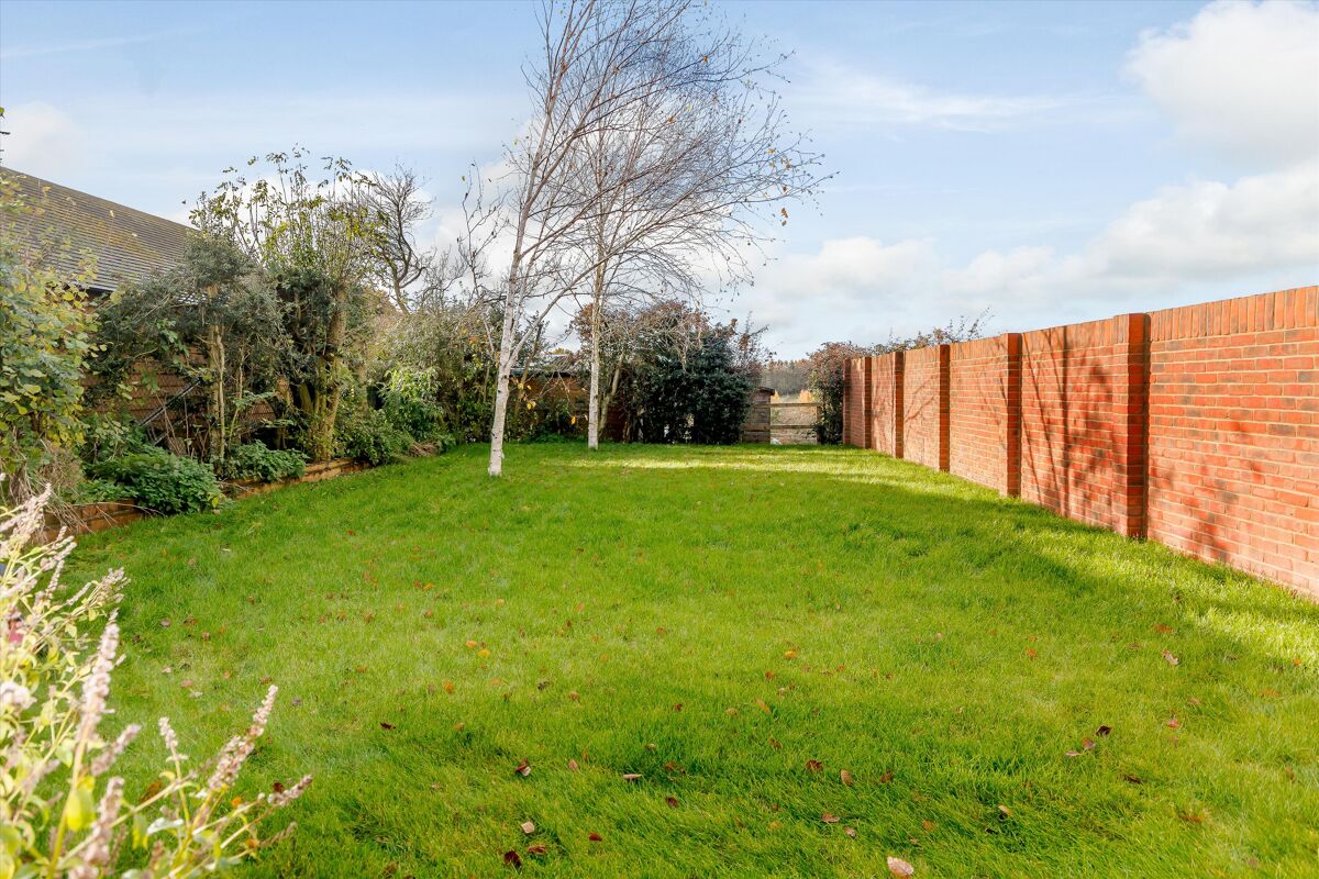 house for sale in Russells Water, HenleyonThames, Oxfordshire, RG9 HOT012028555 Knight Frank