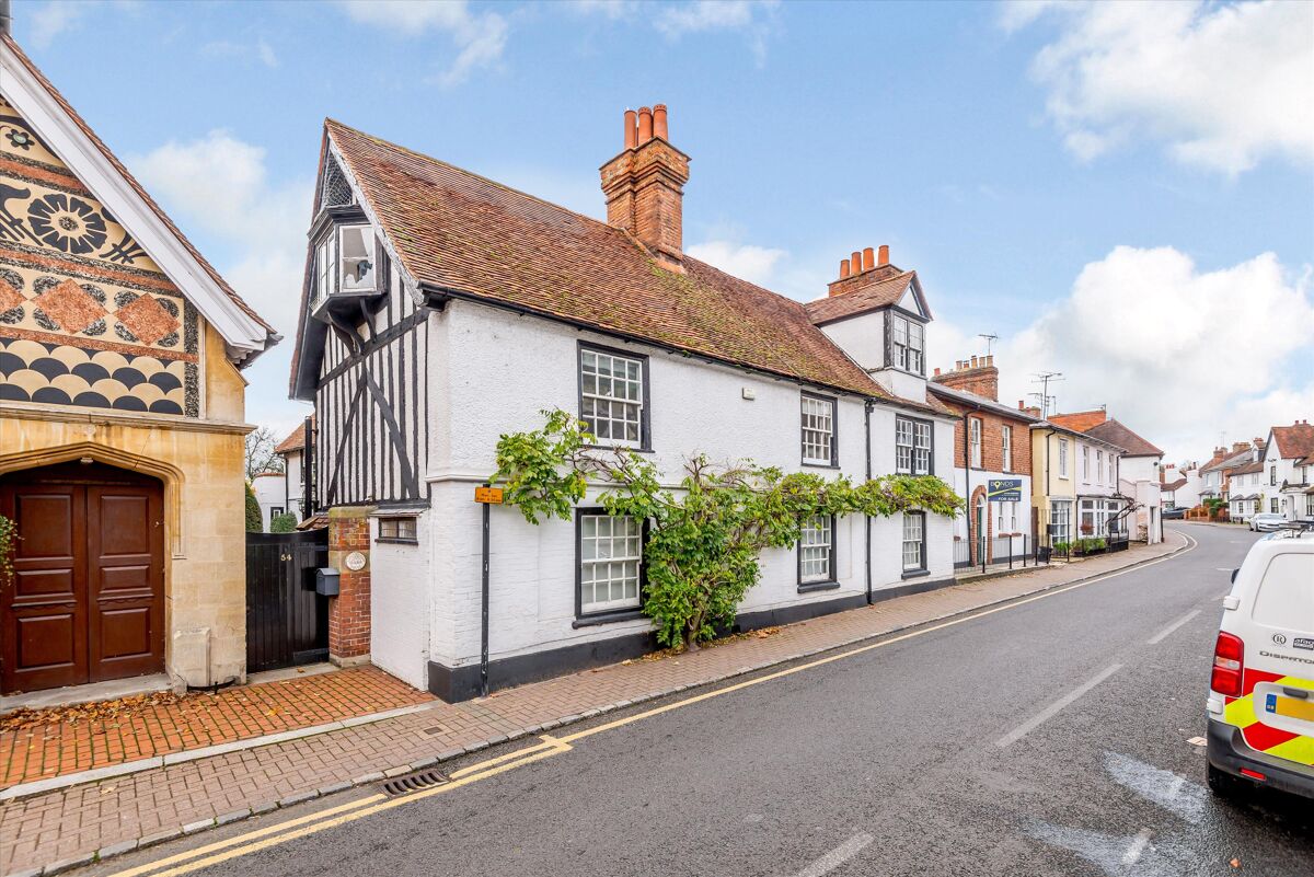 townhouse for sale in High Street, Wargrave, Berkshire, RG10
