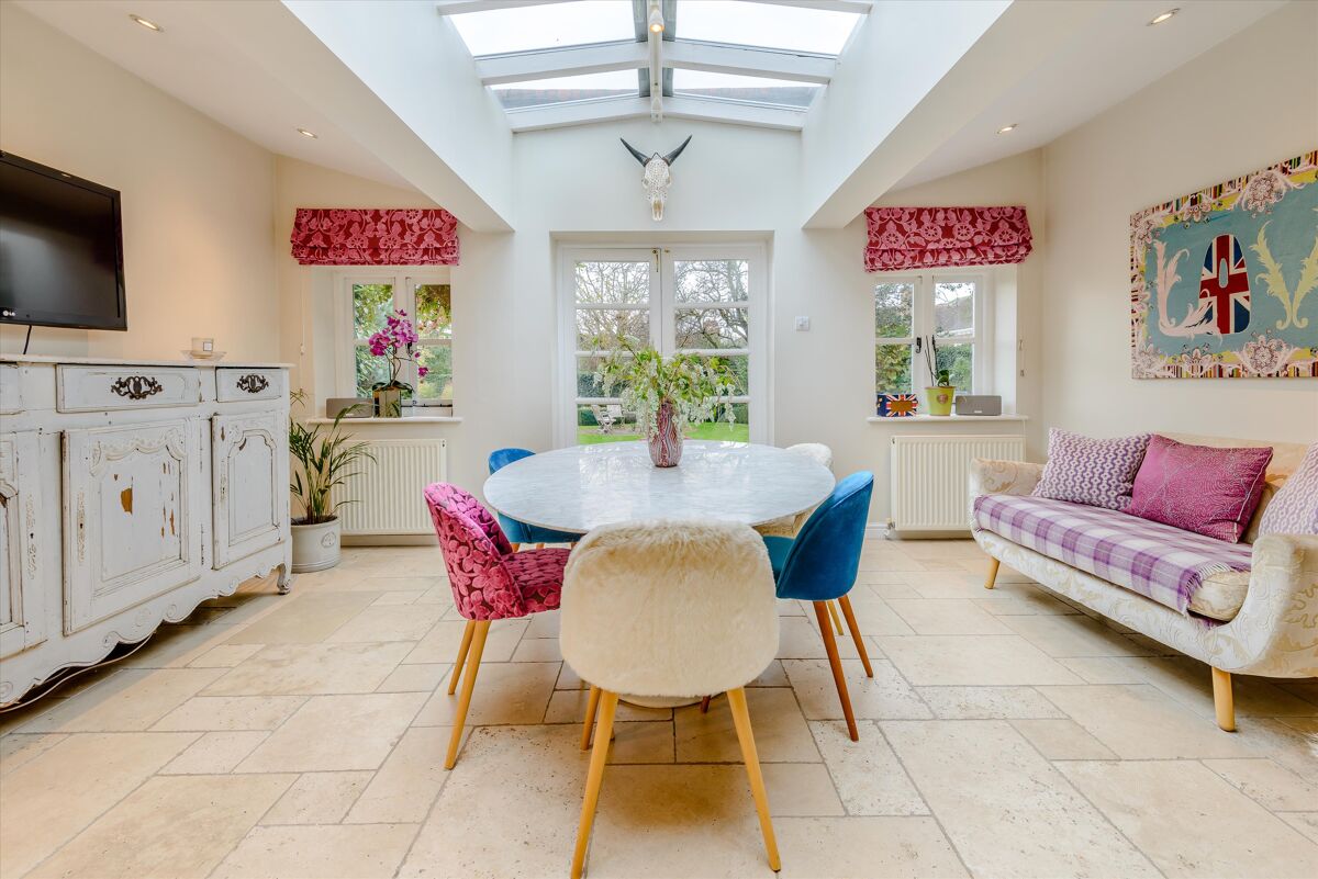 townhouse for sale in High Street, Wargrave, Berkshire, RG10