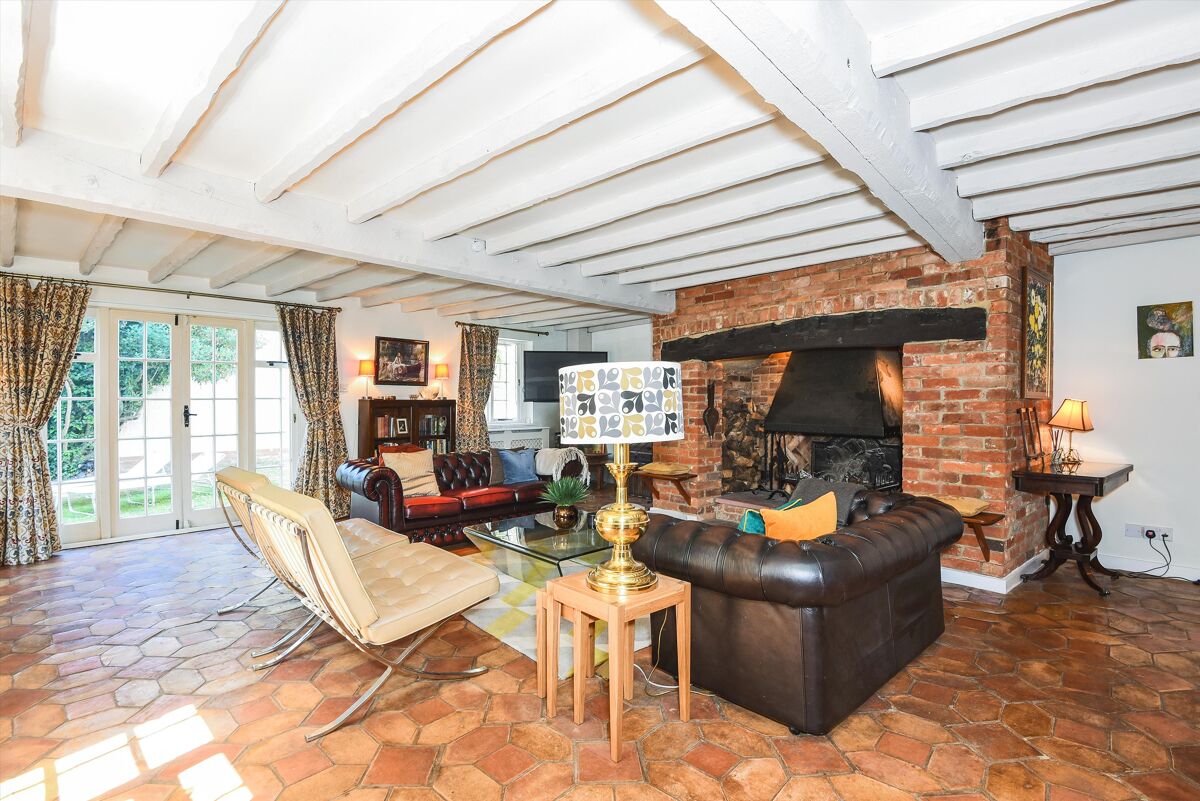 house for sale in High Street, Twyford, Reading, Berkshire, RG10