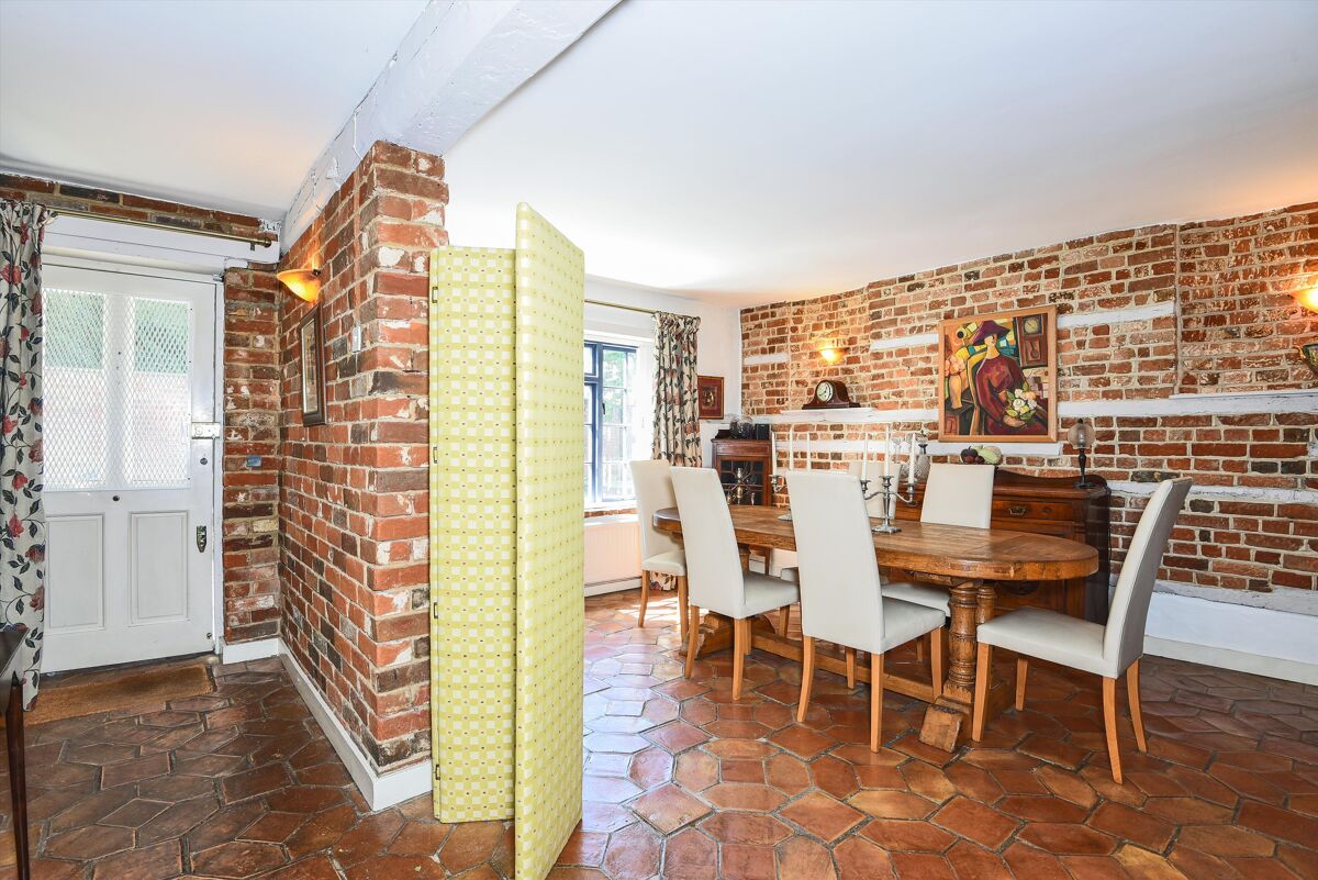 house for sale in High Street, Twyford, Reading, Berkshire, RG10