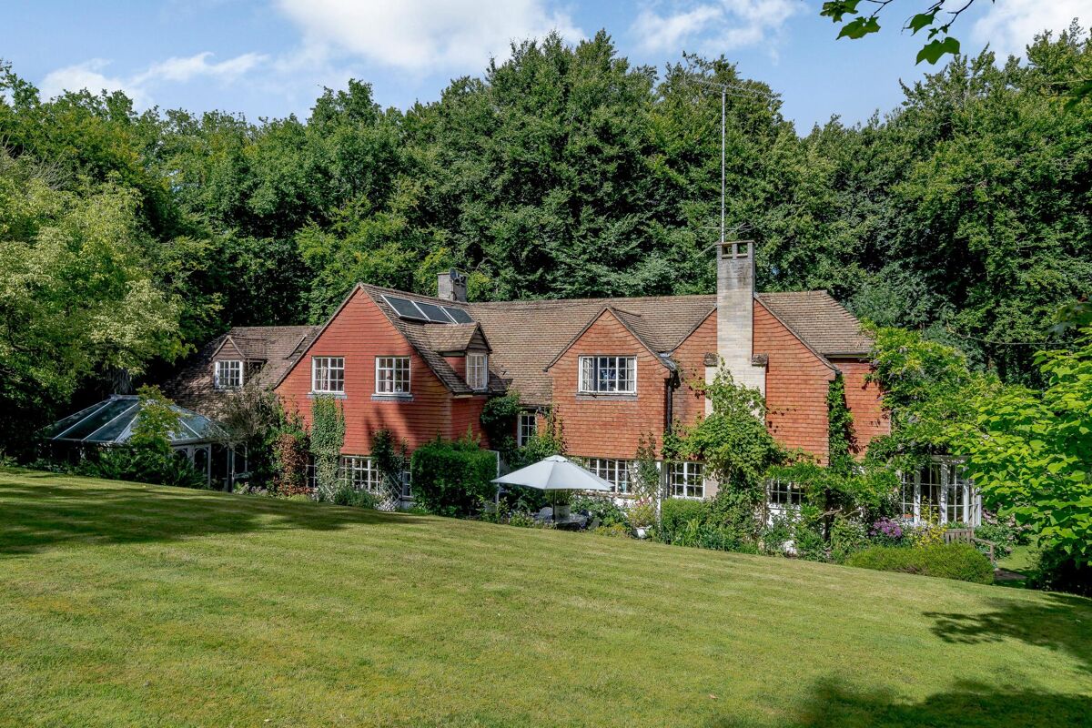 house for sale in Newnham Hill, HenleyonThames, Oxfordshire, RG9