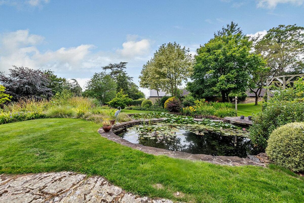 house for sale in Marlow Road, Fawley, HenleyonThames, RG9