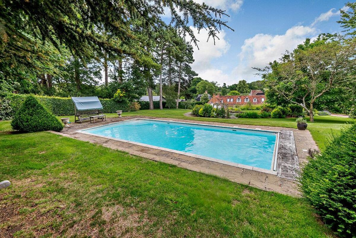 house for sale in Marlow Road, Fawley, HenleyonThames, RG9