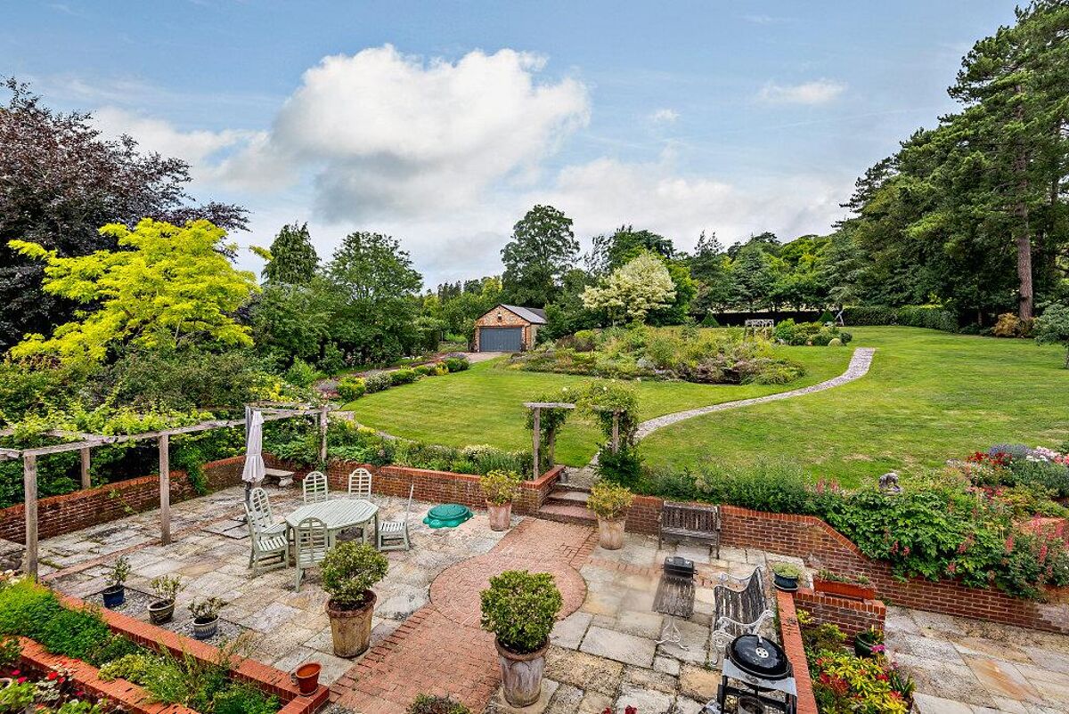 house for sale in Marlow Road, Fawley, HenleyonThames, RG9