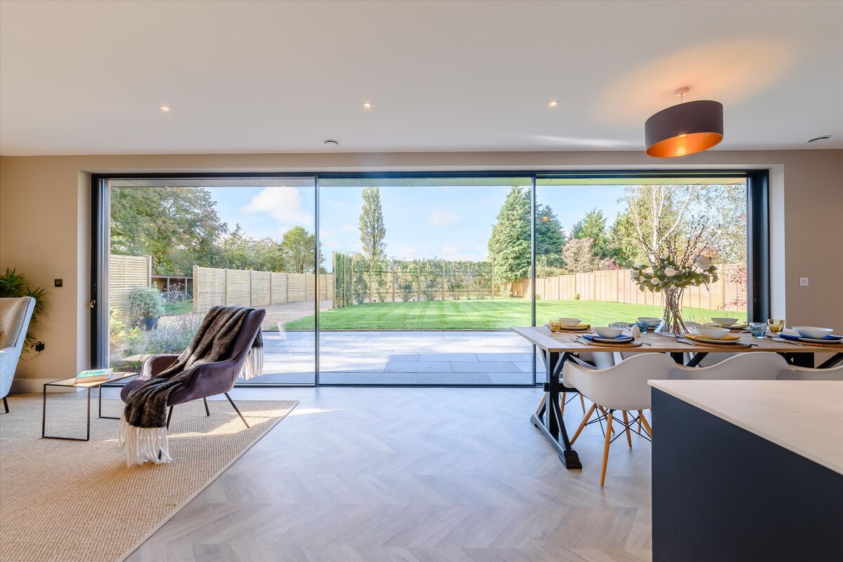 house for sale in Russells Water, HenleyonThames, RG9 HOT012098634 Knight Frank