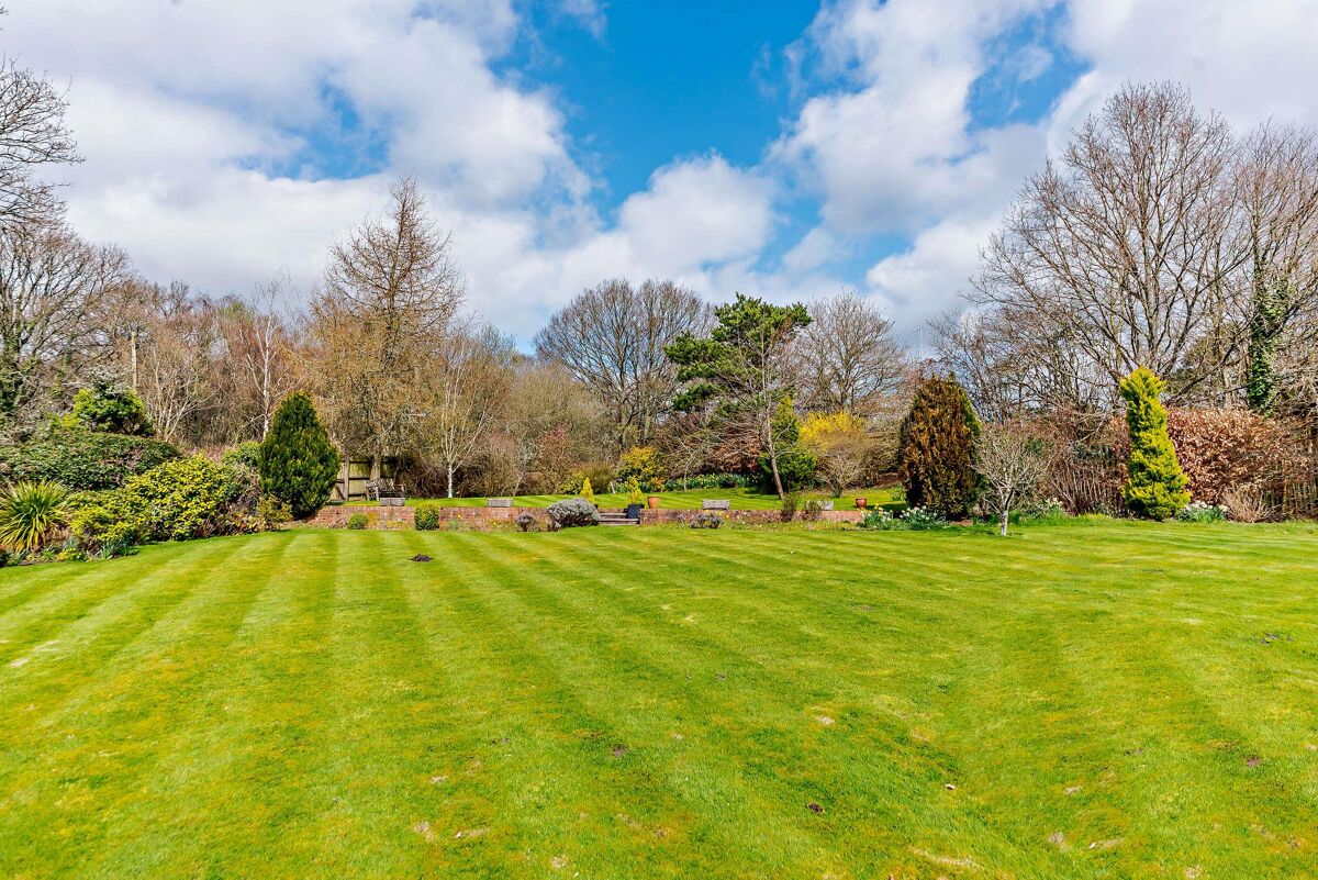 house for sale in Mill Road, Nettlebed, HenleyonThames, Oxfordshire