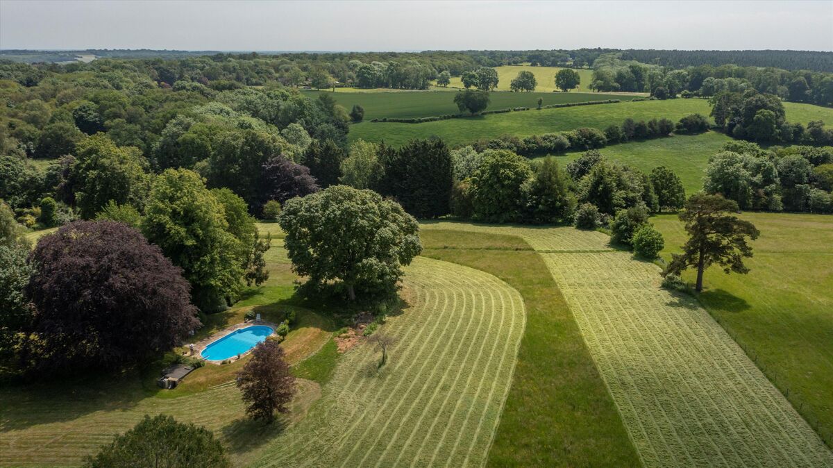 house for sale in Turville Heath, HenleyonThames, RG9. HOT012183925 Knight Frank