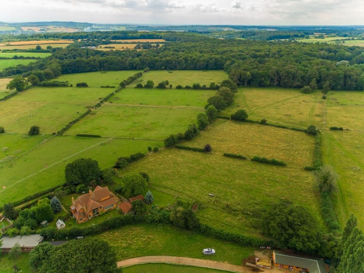 house for sale in Bovingdon Green, Marlow, Buckinghamshire, SL7