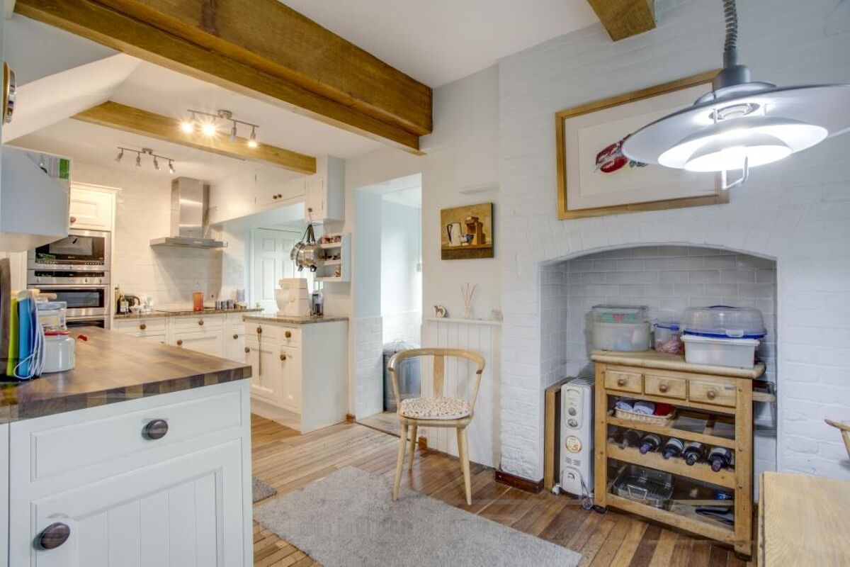 house for sale in Bovingdon Green, Marlow, Buckinghamshire, SL7