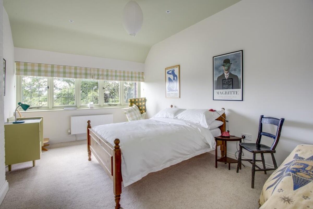 house for sale in Bovingdon Green, Marlow, Buckinghamshire, SL7