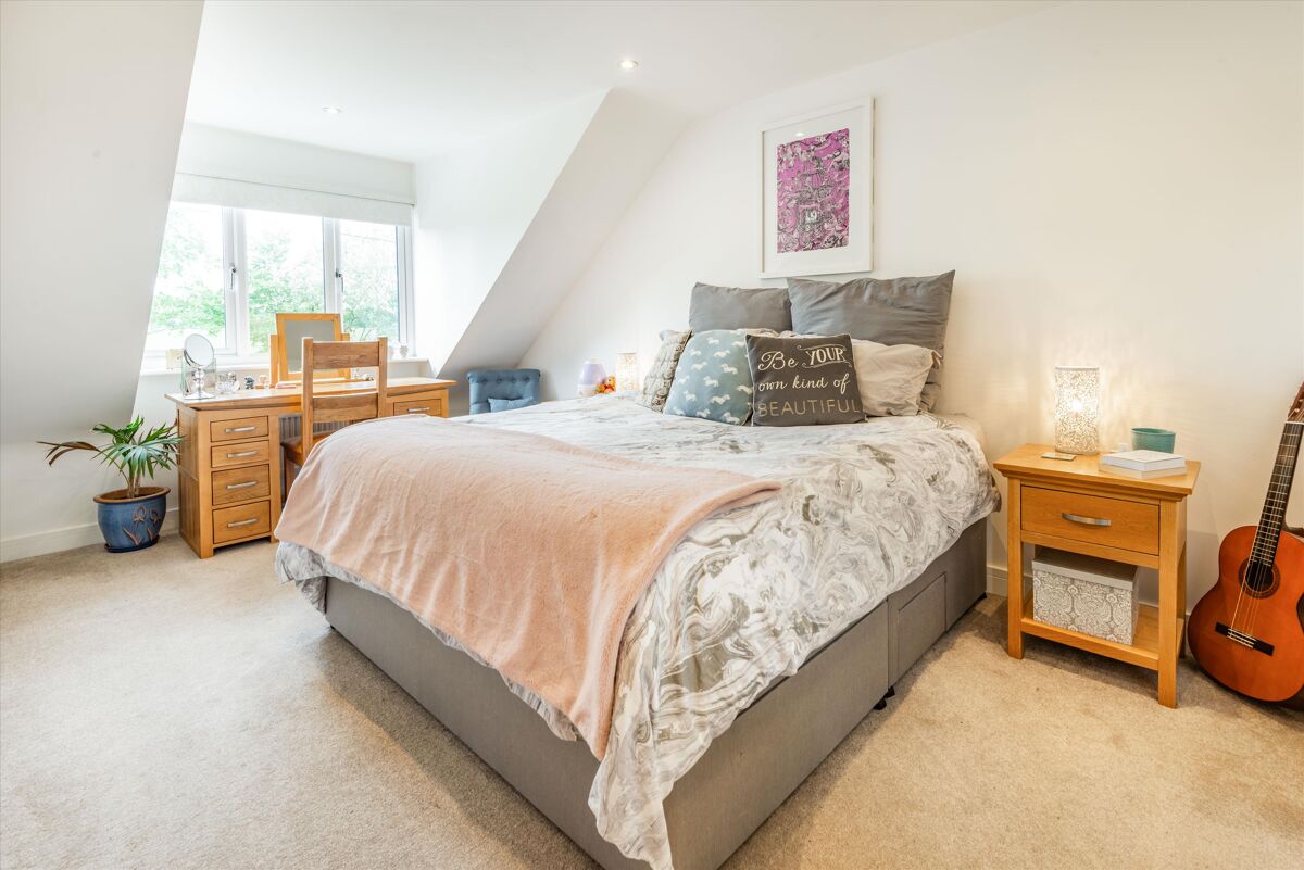 house for sale in Chalkhouse Green, Reading, Oxfordshire, RG4