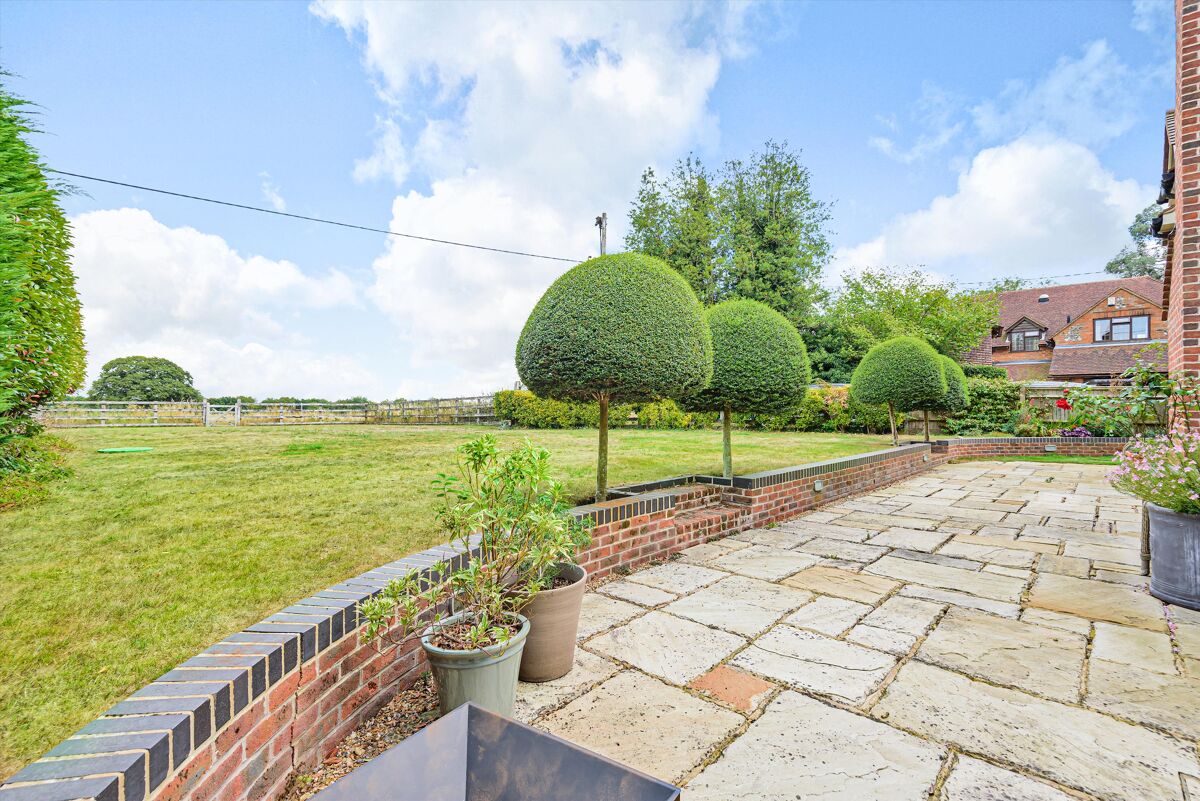 house for sale in Ibstone, Buckinghamshire, HP14 HOT012216095